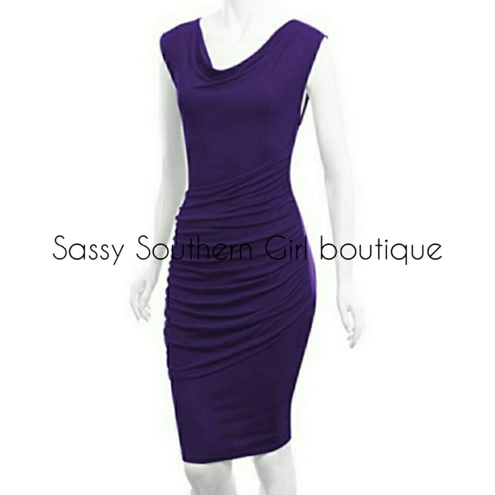 🆕⭐Plum purple bodycon ruched dress⭐